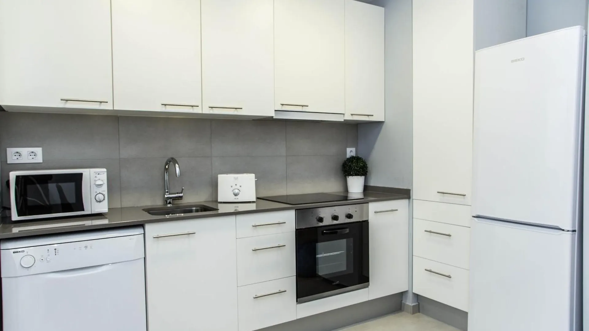 Alcam Camp Nou Stadium Big Apartments Barselona 0*,  İspanya