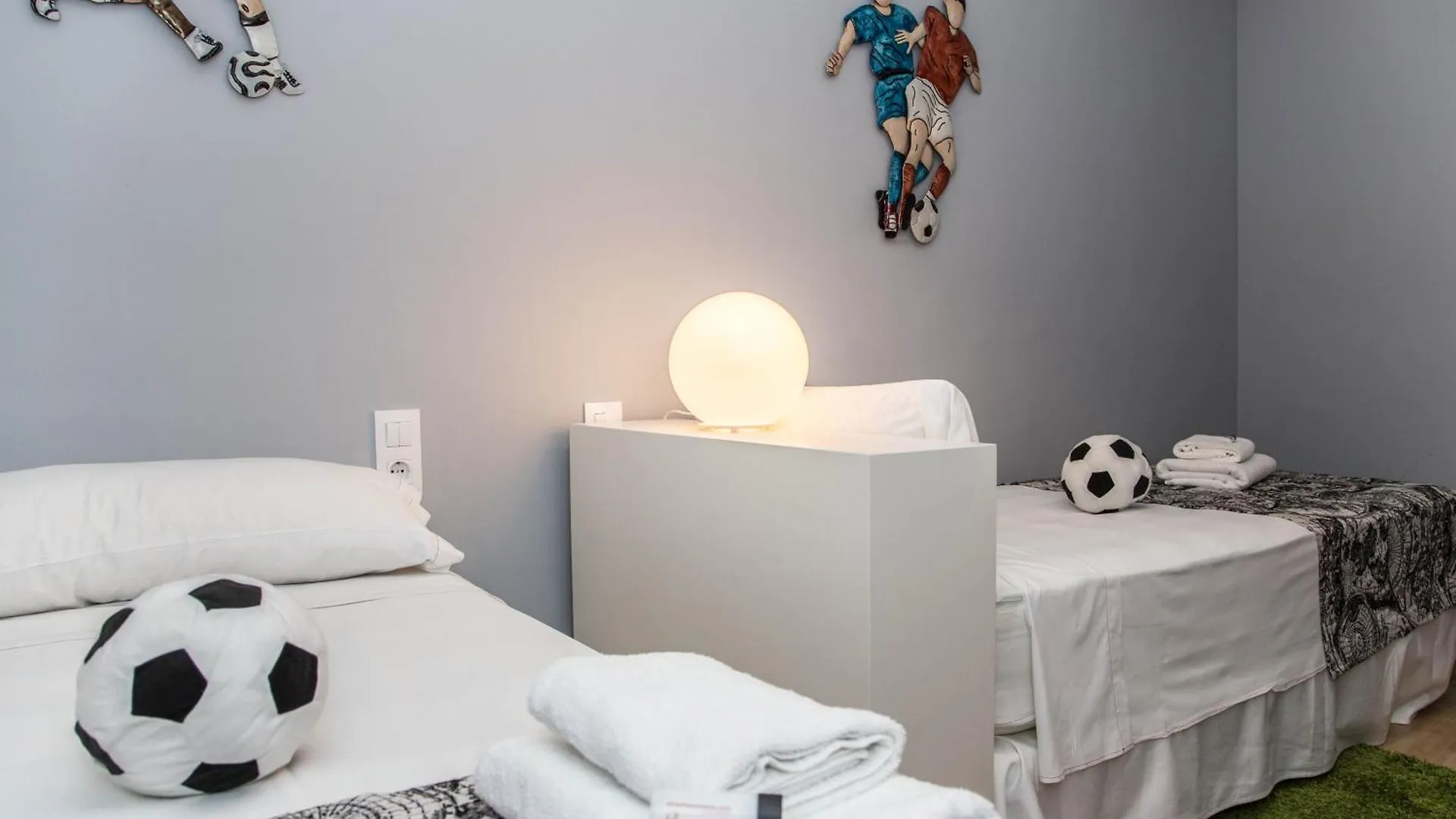 Alcam Camp Nou Stadium Big Apartments Barcelona Španělsko
